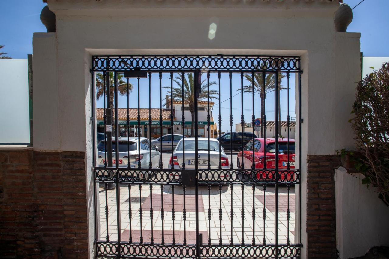 Bakari Koko Apartment Torremolinos Bagian luar foto